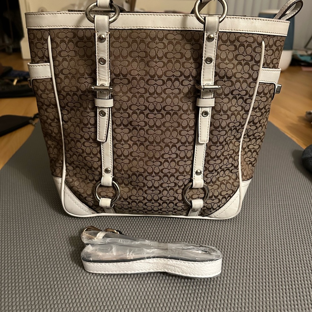 Coach Gallery Tote F11526 - Signature Khaki Canvas & White Leather Trim + Strap